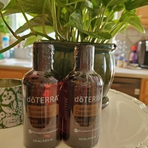 DoTerra Fractionated coconut oil